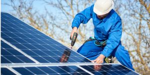 Installation Maintenance Panneaux Solaires Photovoltaïques à Vitrac-Saint-Vincent